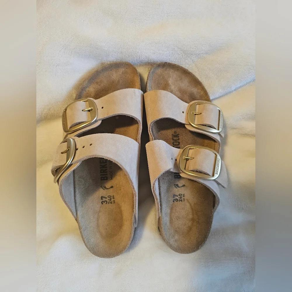 Birkenstock Big Buckle Leather Sandcastle Sand Color Sz 37  Unisex - Picture 7 of 10